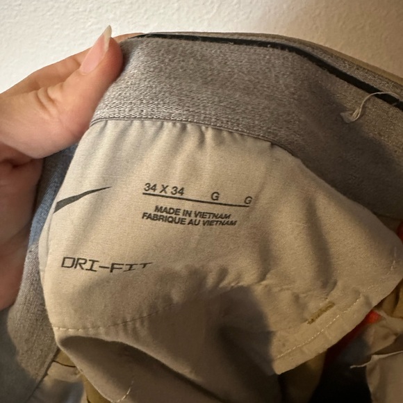 Men’s Nike slacks 34x34 - Picture 2 of 3